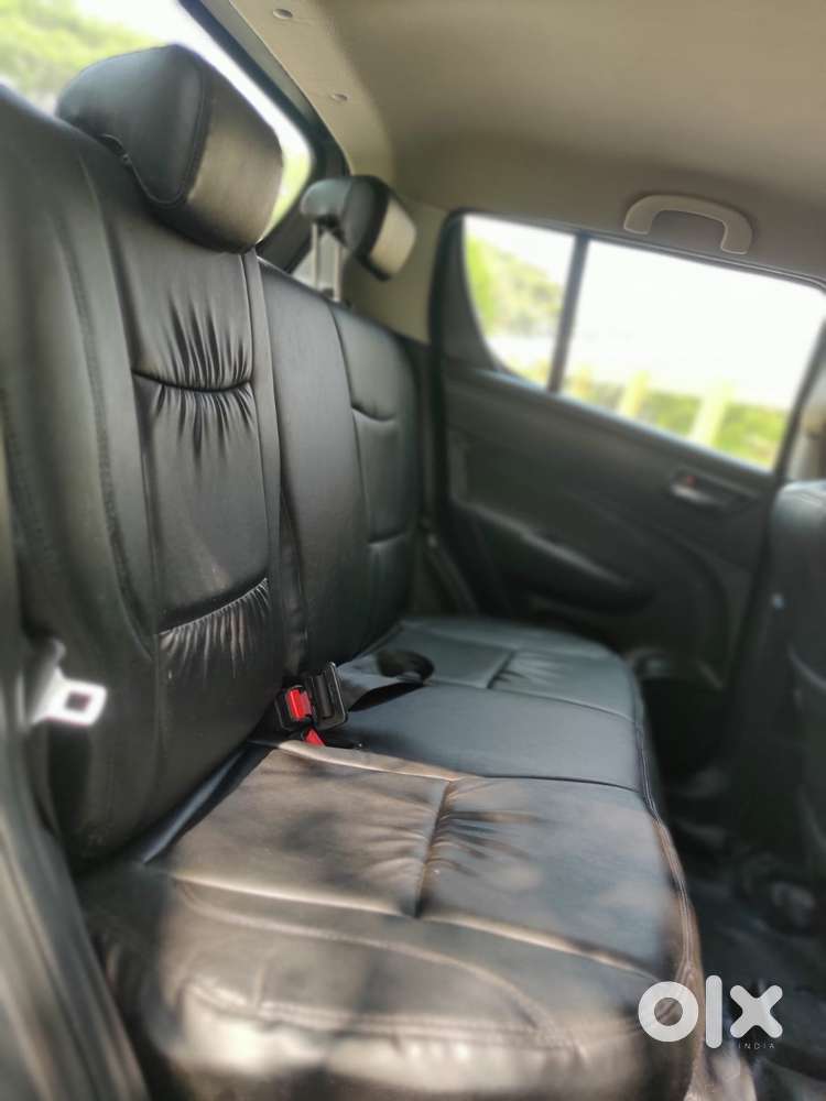 Maruti Suzuki Swift Vxi + Manual, 2017, Petrol