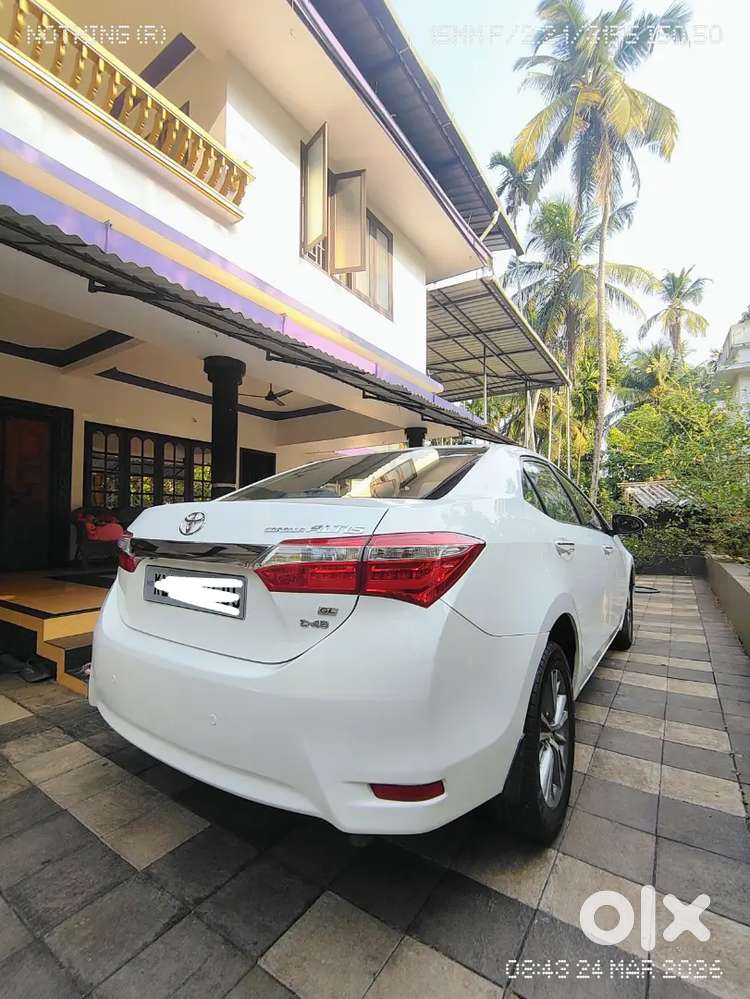 Toyota Corolla Altis 2015 Diesel Well Maintained