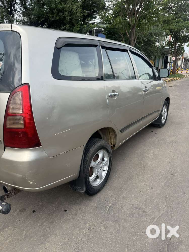 Toyota Innova 2004-2011 2.5 G1 Diesel 8-seater, 2008, Diesel