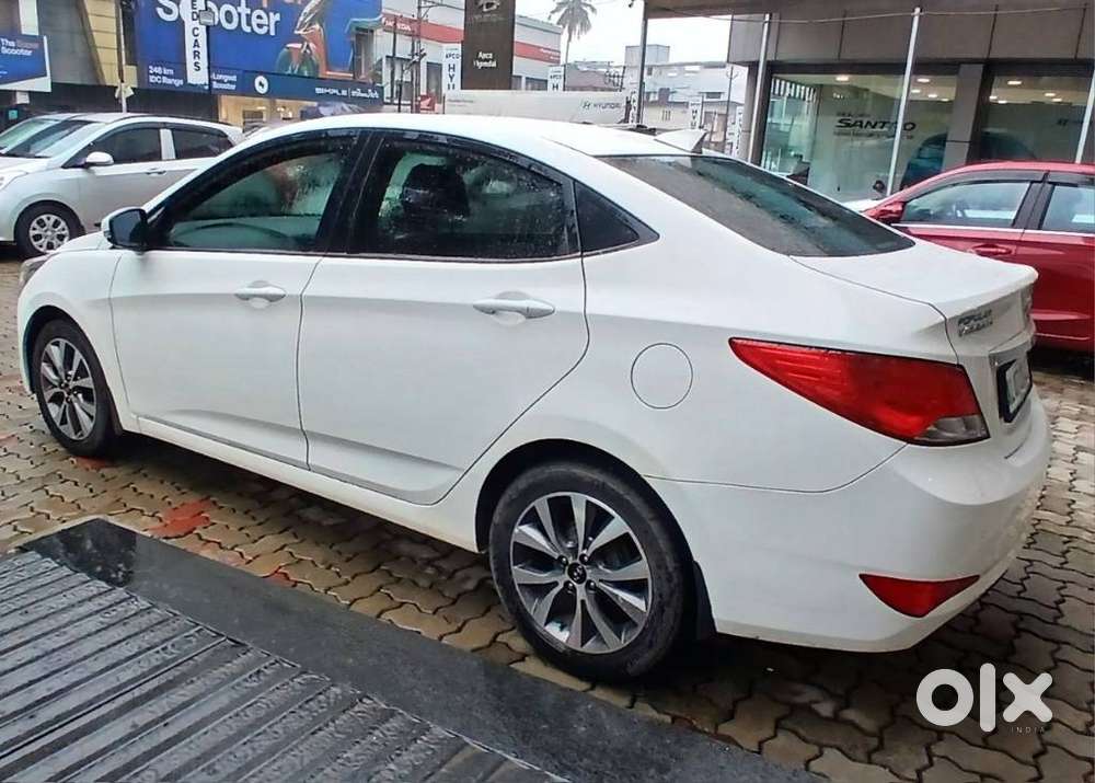 Hyundai Verna 1.6 Sx Vtvt At, 2016, Petrol