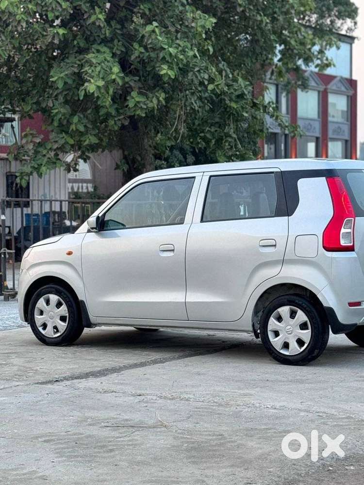 Maruti Suzuki Wagon R Vxi 1.0, 2022, Petrol