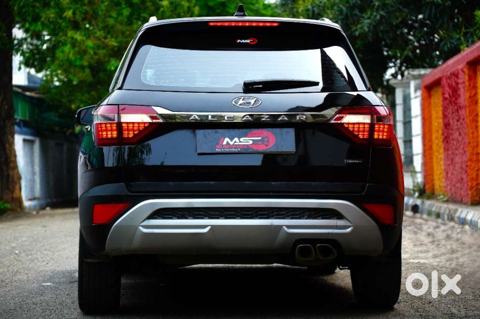 Hyundai Alcazar 2.0 Signature (o) Petrol At 7 Str, 2023, Petrol
