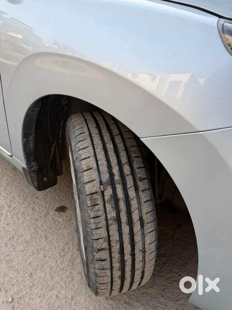 Maruti Baleno Zeta Cng