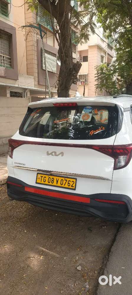 Kia Carens 2025 Petrol + Cng Extra Fitment Recently 50000 Km Driven