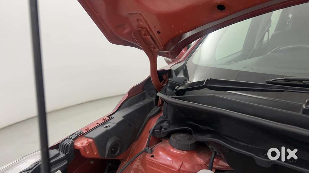 Maruti Suzuki Xl6 1.5 Alpha At, 2023, Petrol