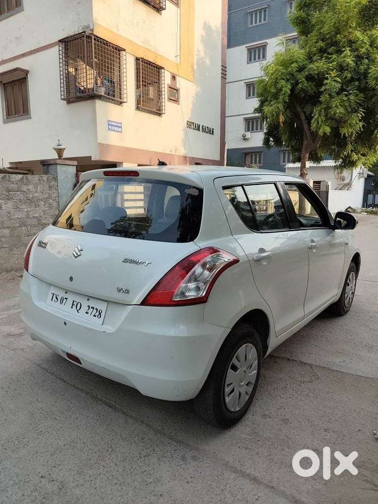 Maruti Suzuki Swift 1.2 Vxi (o), 2017, Petrol