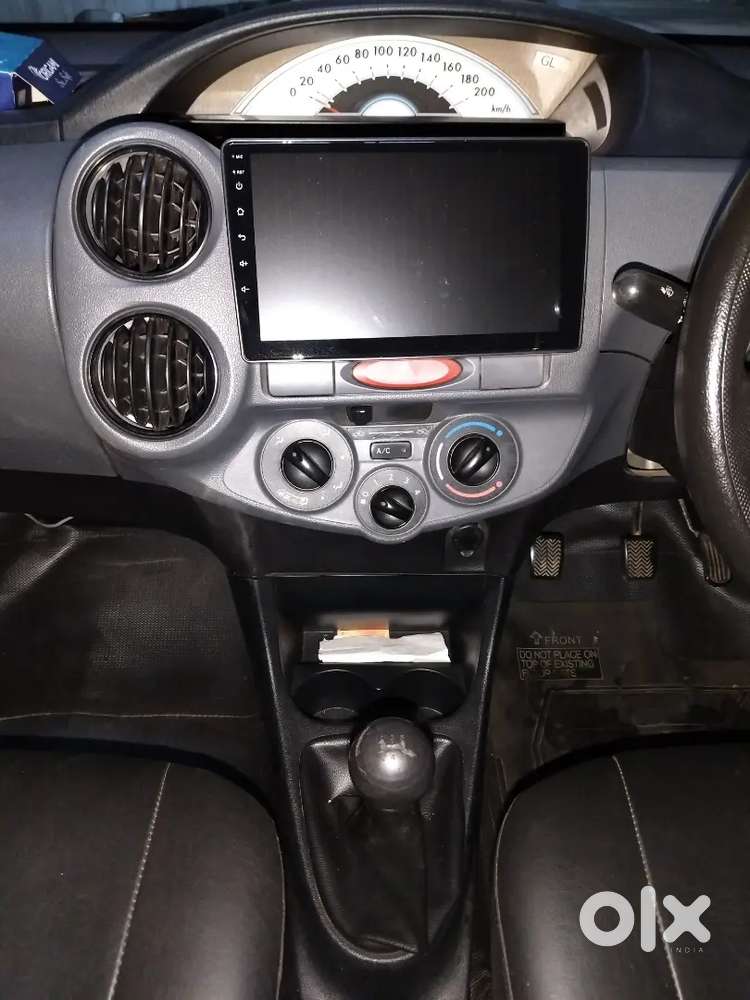 Toyota Etios Liva Petrol 2012