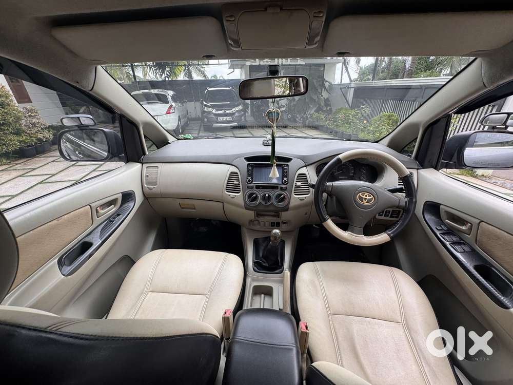 Toyota Innova, 2011, Diesel