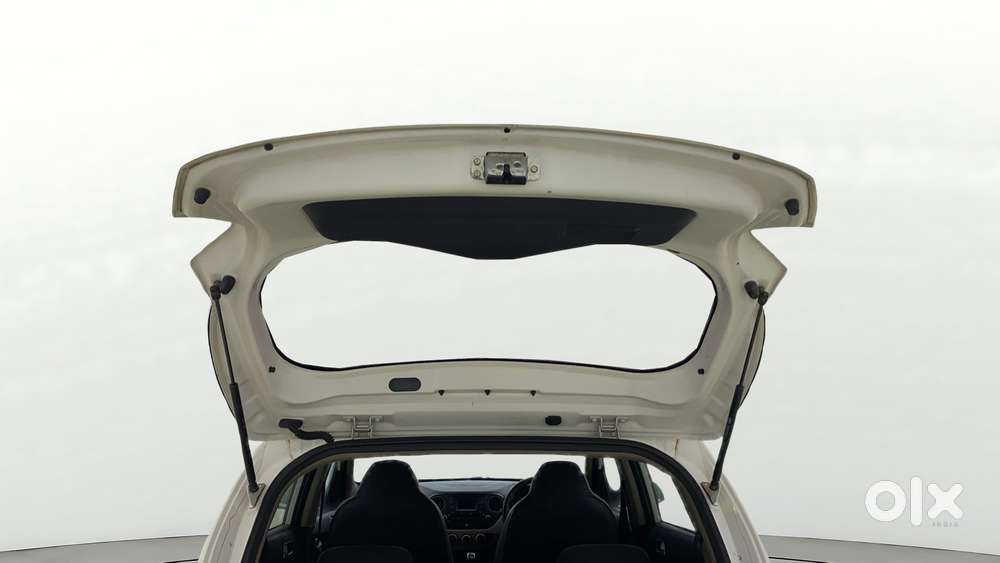 Hyundai Grand I10 Sportz 1.2 Kappa Vtvt, 2014, Petrol