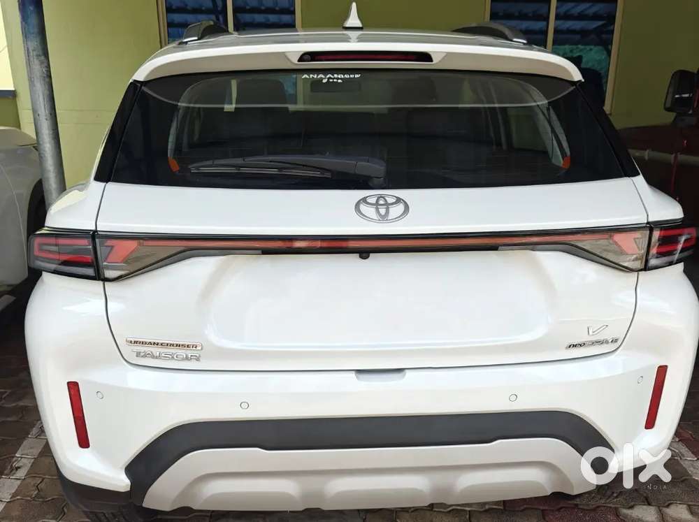 Toyota Urban Cruiser Taisor 2025 Petrol 6500 Km Driven