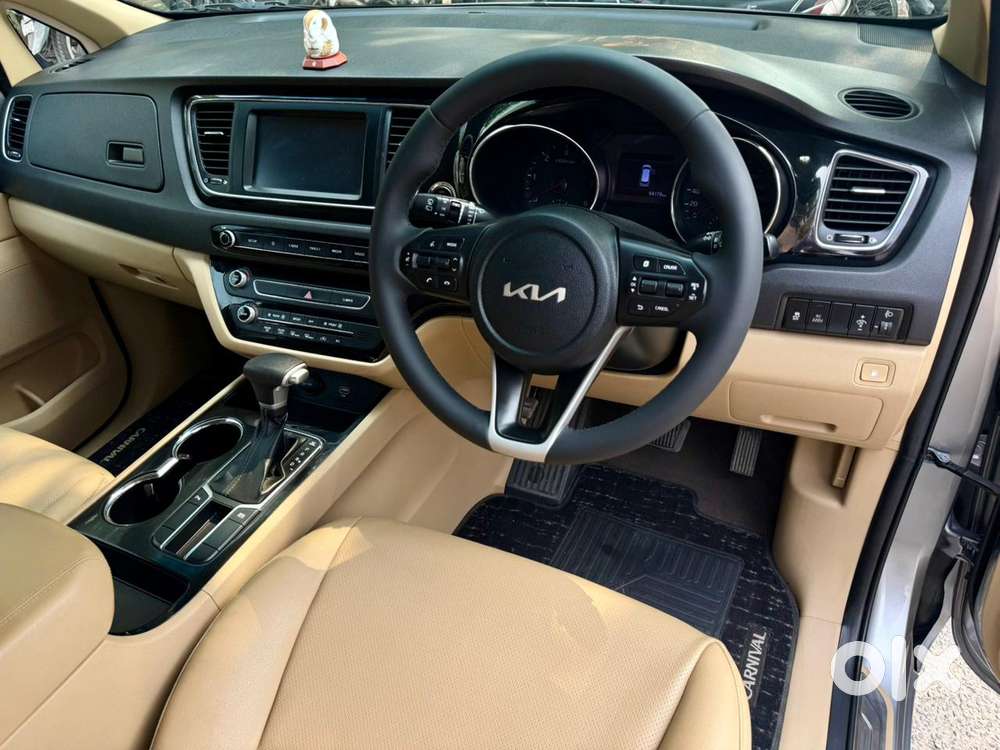 Kia Carnival Prestige, 2022, Diesel