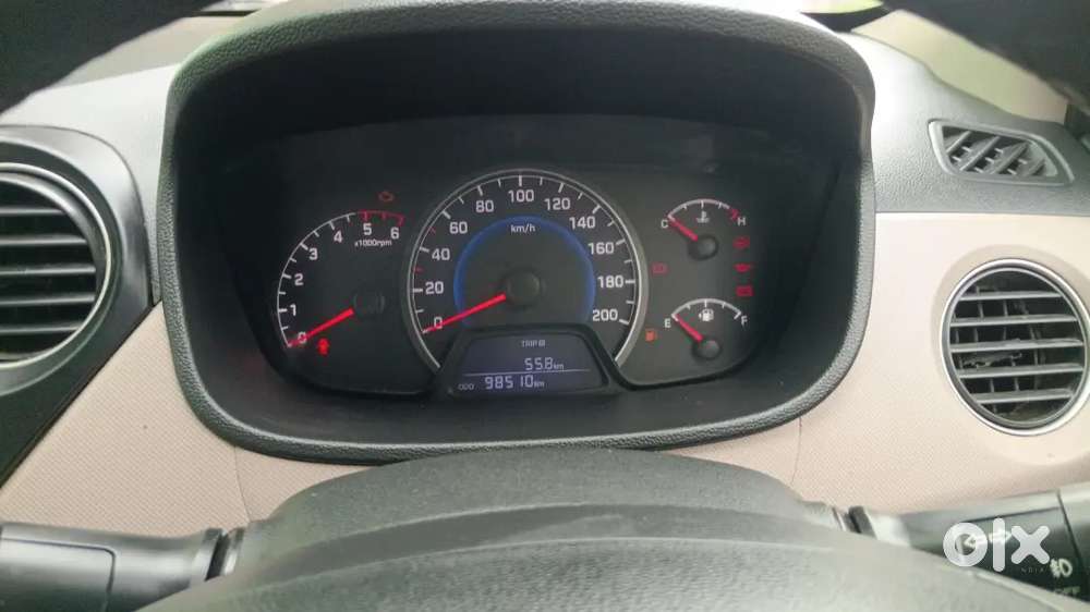 Hyundai Grand I10 2015 Diesel ⁹⁶²¹⁵⁷⁹³³⁷