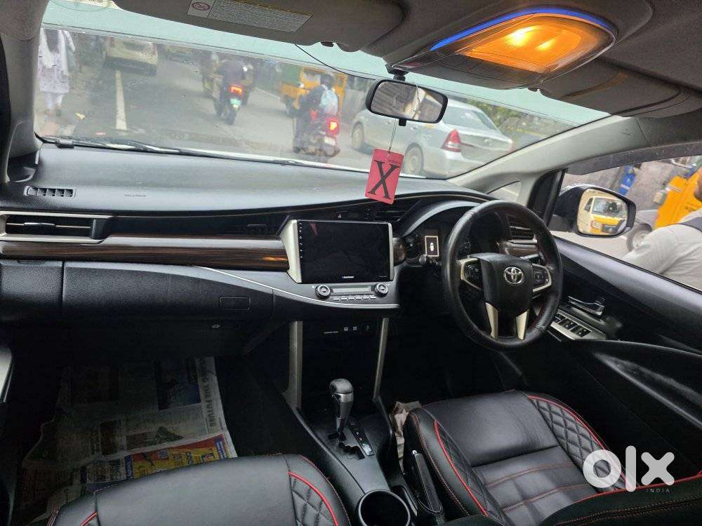 Toyota Innova Crysta 2.8z Automatic, 2017, Diesel