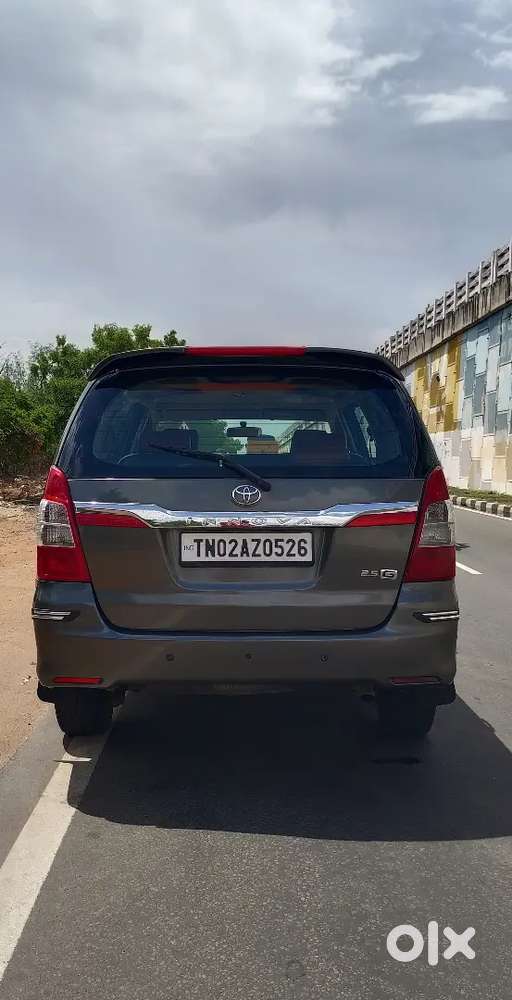 Toyota Innova 2014 Diesel Well Maintained