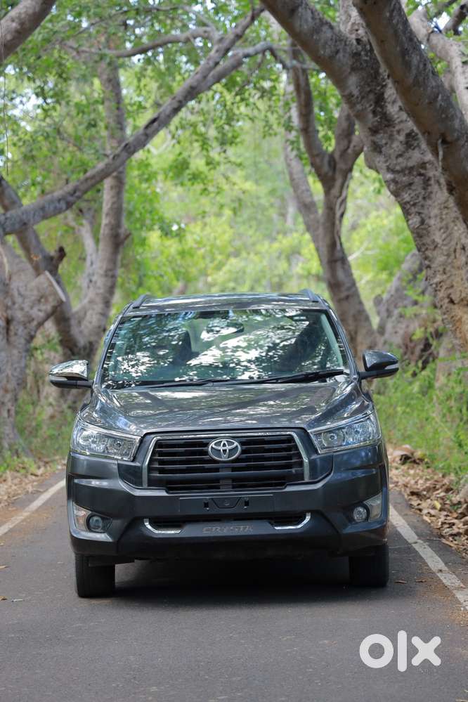 Toyota Innova Crysta 2017 Year