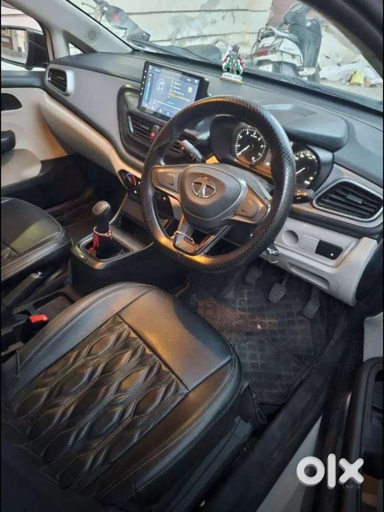 Tata Altroz 2023 Petrol 52000 Km Driven
