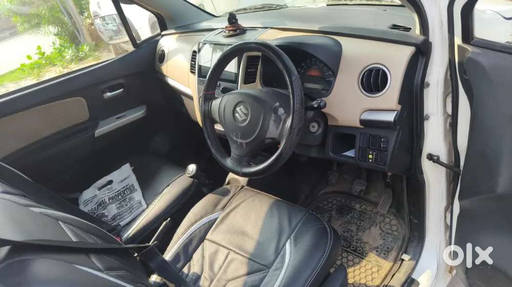 Maruti Suzuki Swift Vxi 2024