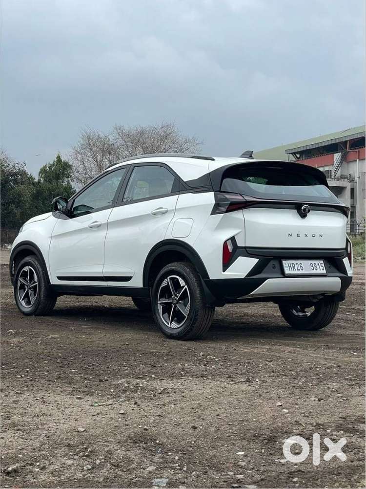 Tata Nexon Creative Plus S 1.2 Revotron Petrol 7dca Dt, 2025, Petrol