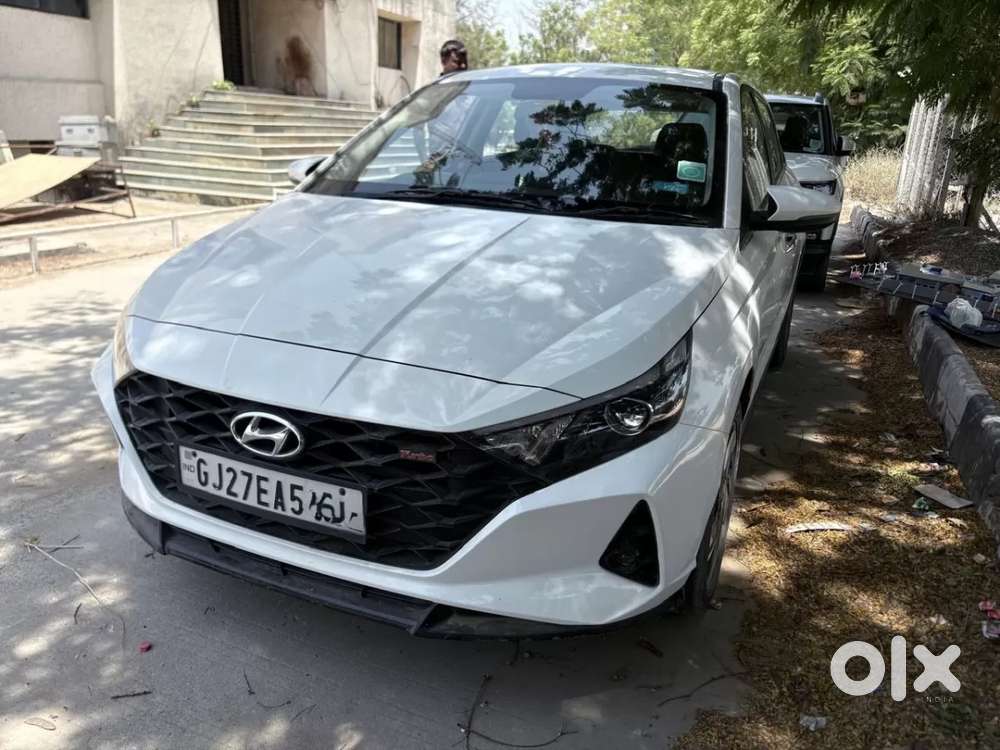 Hyundai I20 Asta (o) 1.2 Ivt, 2022, Petrol