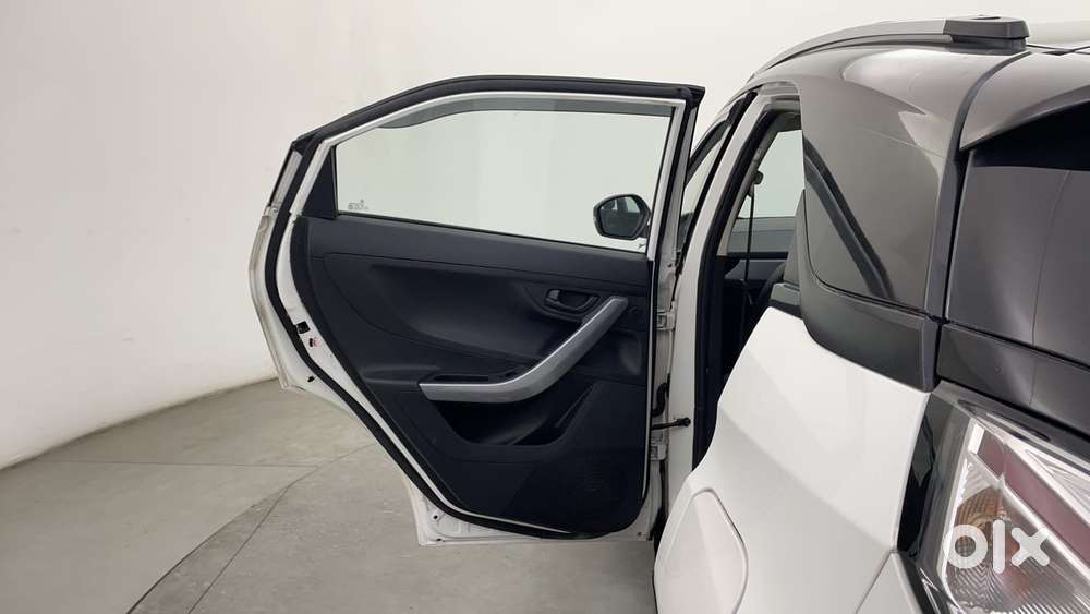 Tata Nexon 1.5 Revotorq Xma Amt (s), 2021, Diesel