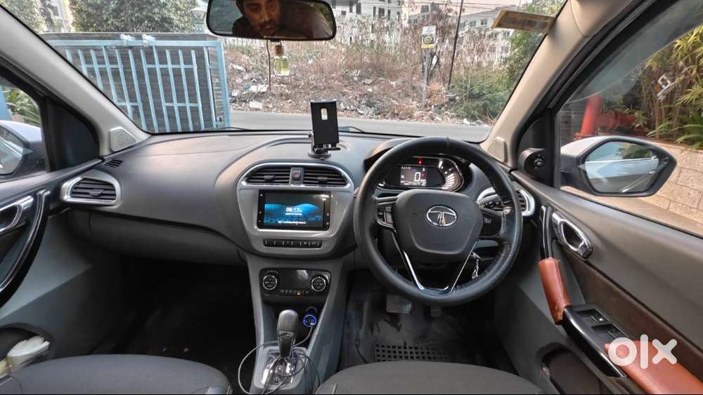 Tata Tigor Xza + (petrol :amt :top-end)