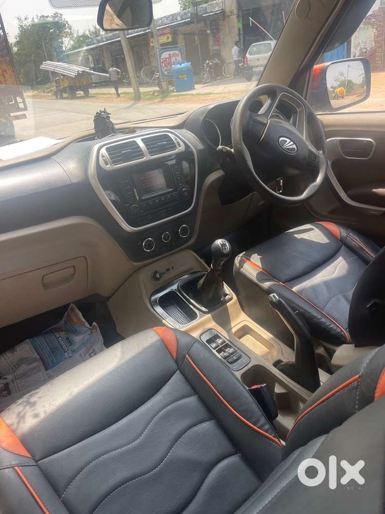 Mahindra Tuv 300 2015 Diesel Good Condition