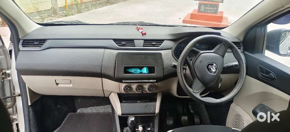 Renault Triber 2023 Rxe Mt 7 Seater