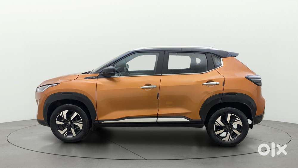 Nissan Magnite Kuro Edition 1.0 Turbo Petrol Cvt, 2024, Petrol