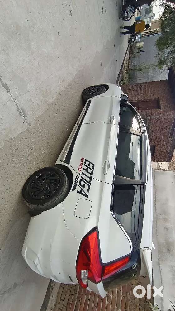 Maruti Suzuki Ertiga 2019 Cng & Hybrids 80000 Km Driven