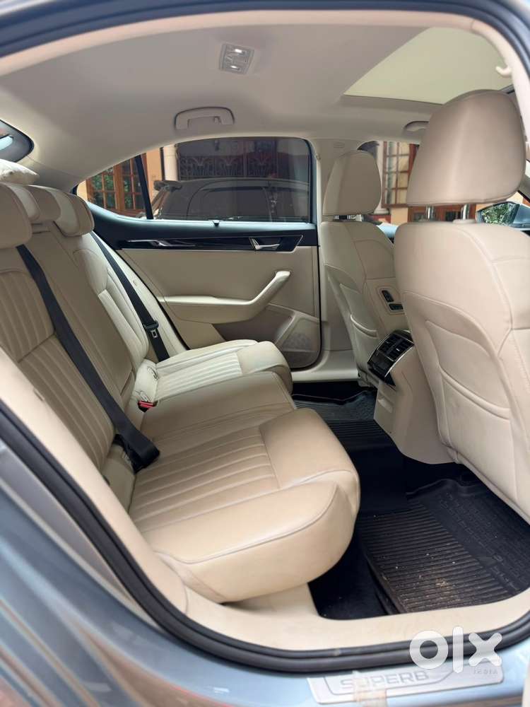 Skoda Superb 2.0 L&k Tsi At, 2020, Petrol