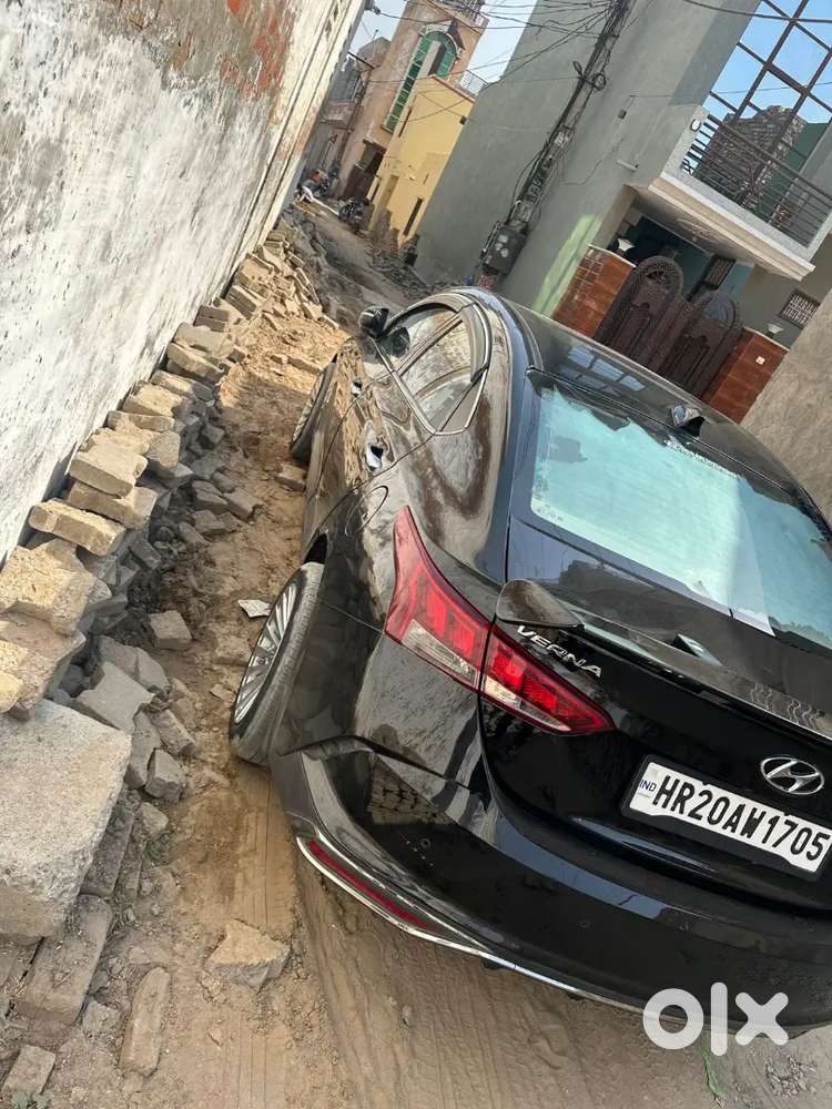 Hyundai Verna 2023 Petrol
