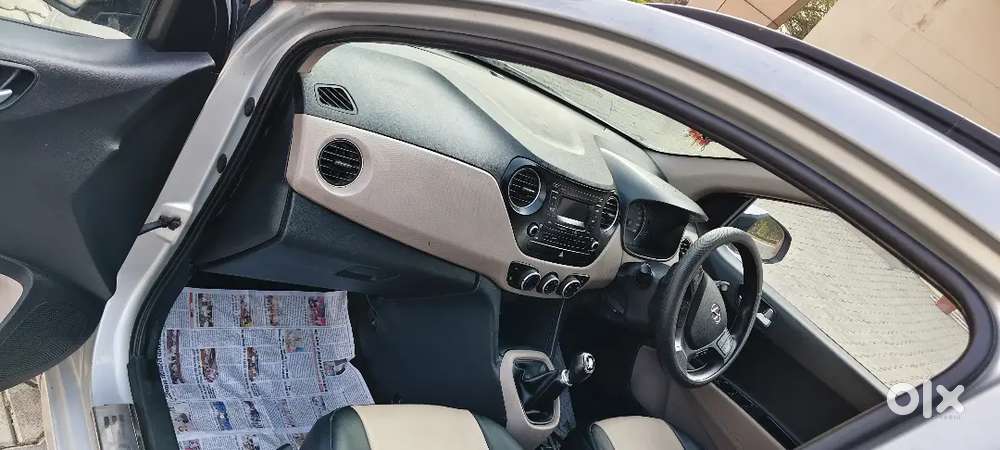 I10 Grand Petrol Sports  2016 2nd Owner Running 75000