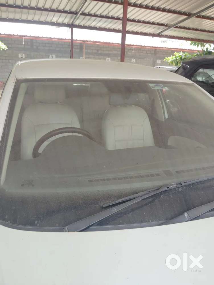 Volkswagen Vento 1.6 2011 Petrol Highline