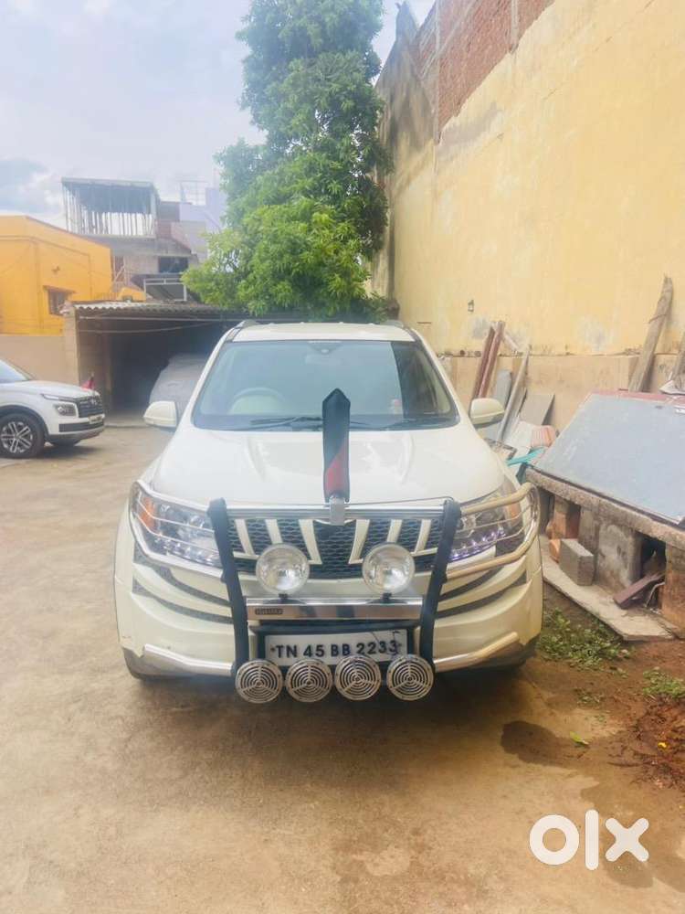 Well Maintained Xuv 500 With All Proper Electronic Working Conditions.