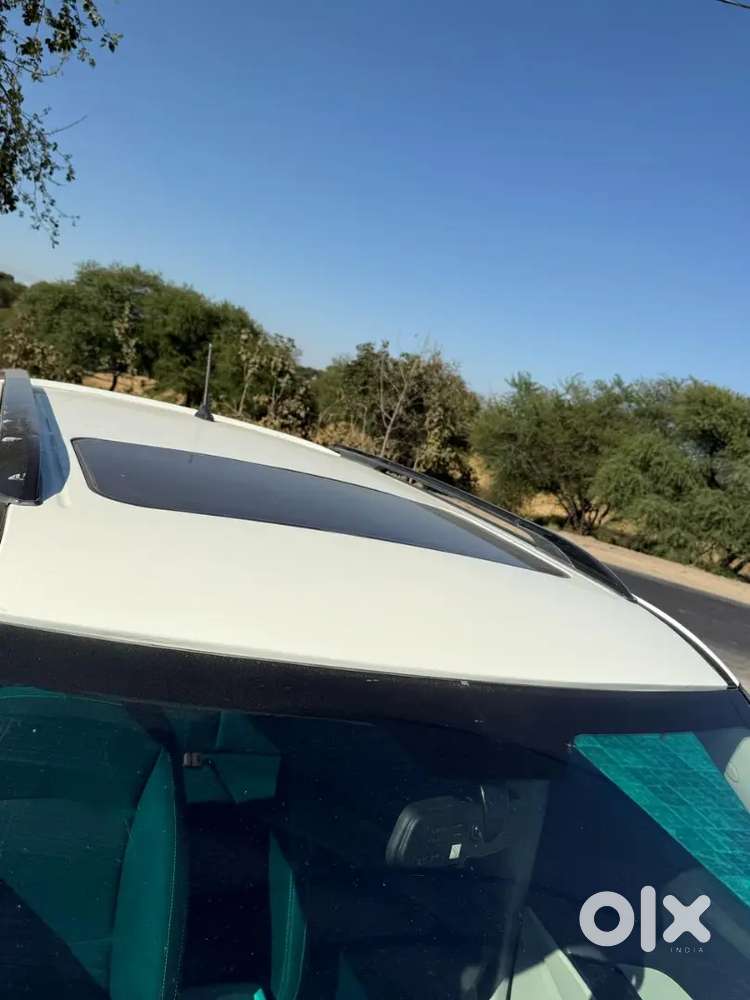 Mahindra Xuv300 Turbosport 2022 Diesel 25000 Km Driven