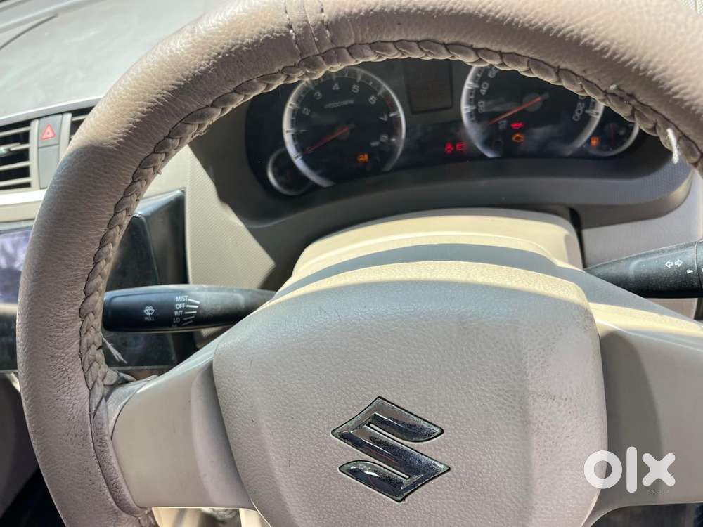 Maruti Suzuki Ertiga Vxi, 2015, Petrol