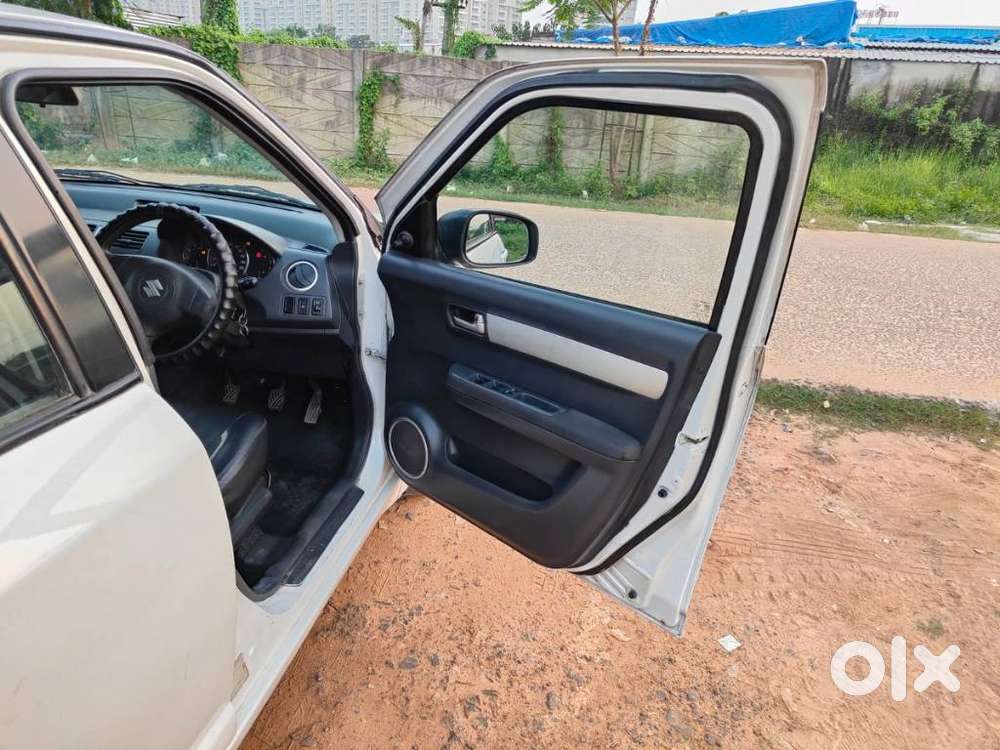 Maruti Suzuki Swift Vdi, 2011, Diesel