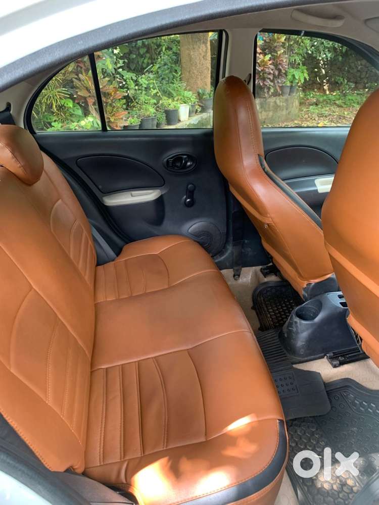 Nissan Micra Active 2013