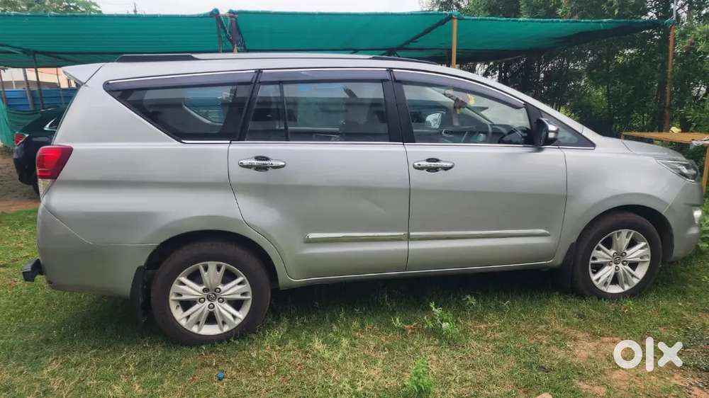 Toyota Innova Crysta 2016 Diesel Manual