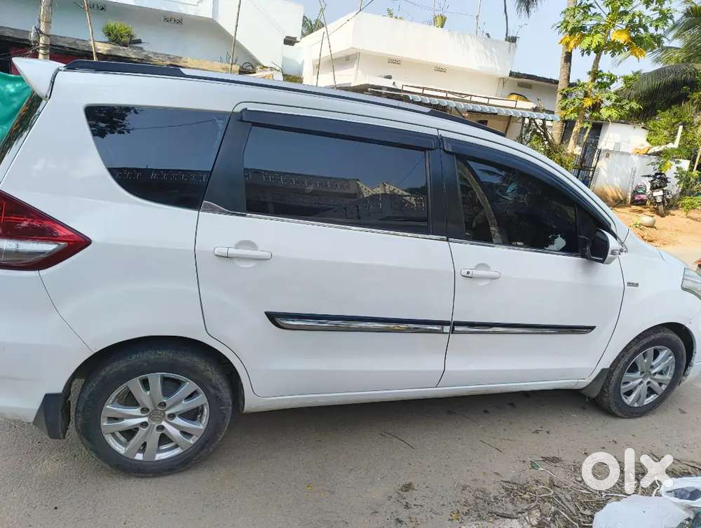 Maruti Suzuki Ertiga 2017