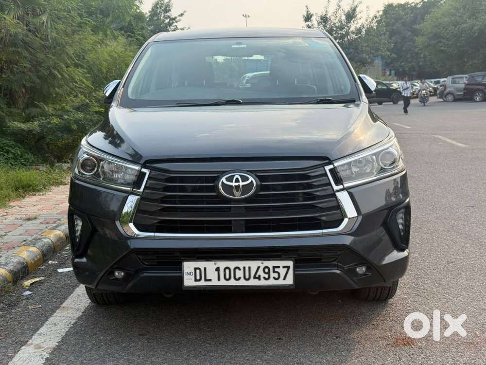 Toyota Innova Crysta, 2022, Petrol