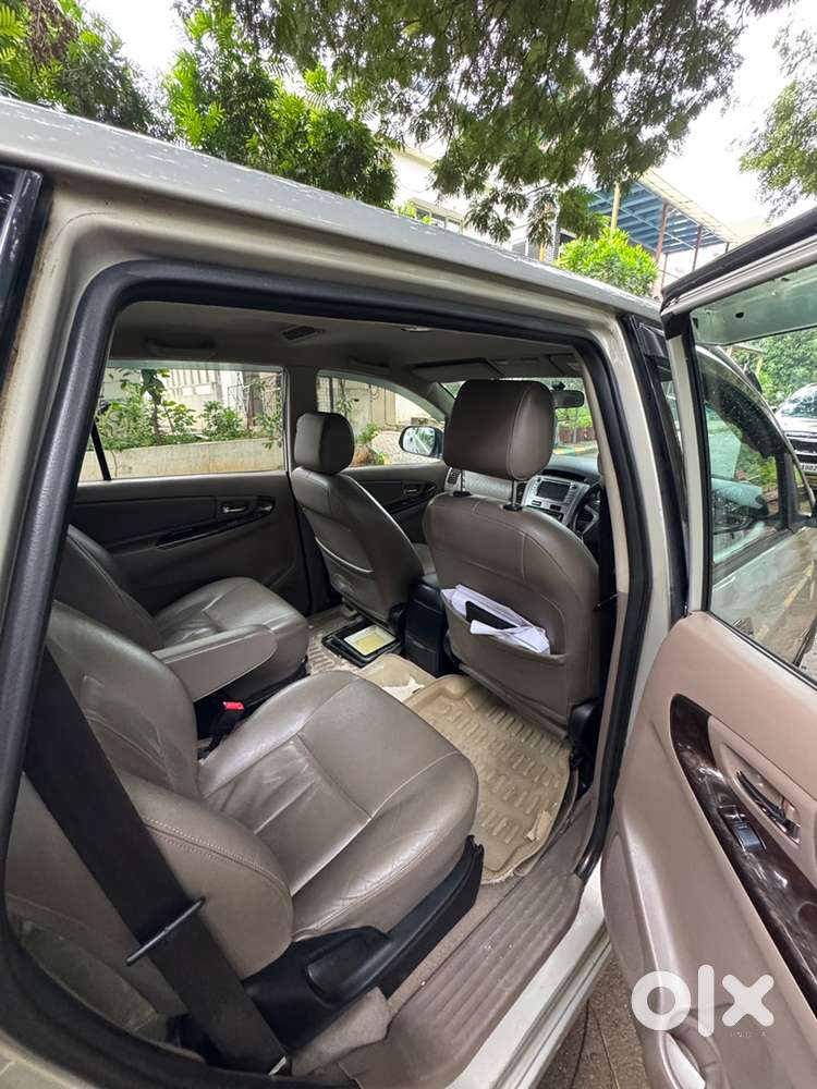 Toyota Innova Diesel 2015