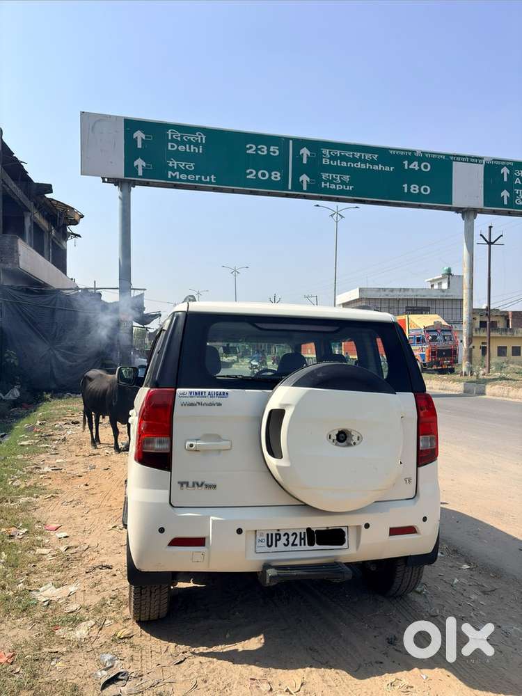 Mahindra Tuv 300 2016 Diesel Well Maintained