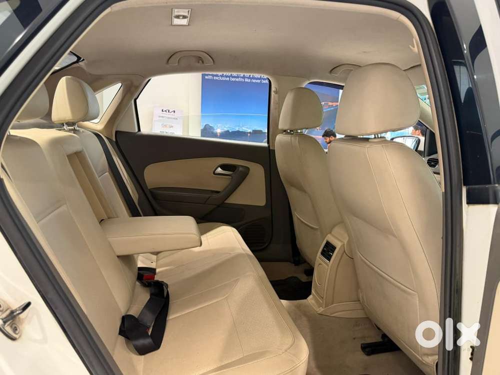 Volkswagen Vento 2010-2013 Petrol Highline, 2013, Petrol