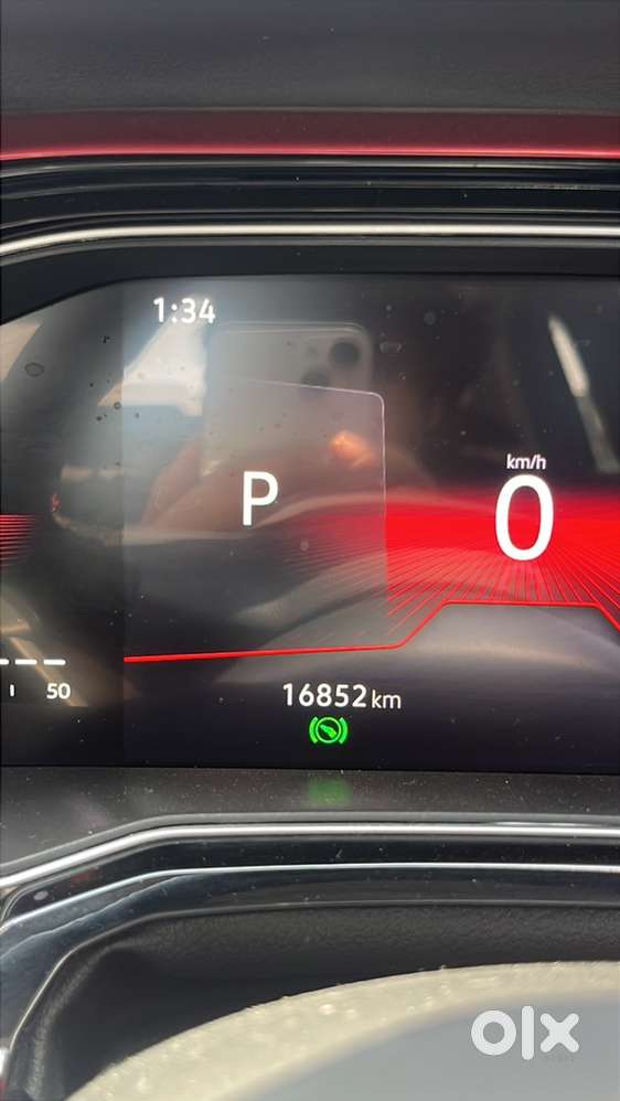 Volkswagen Petrol 2015 Car