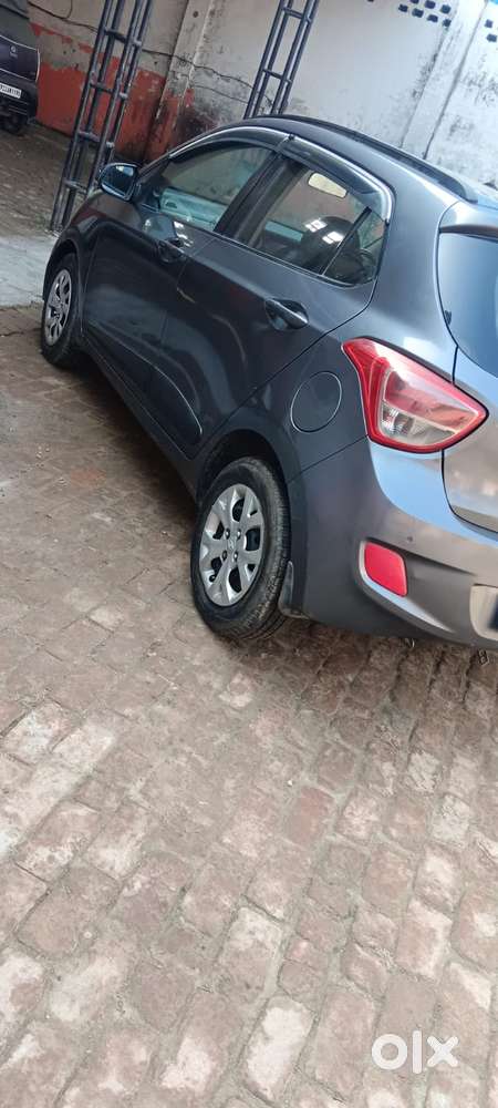 Hyundai Grand I10 1.2 Crdi Sportz Option, 2017, Diesel