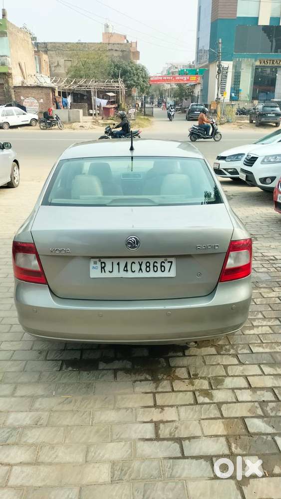 Skoda Rapid 1.6 Tdi Ambition Plus, 2014, Diesel