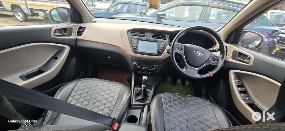 Hyundai I20 Petrol Asta Option, 2017, Petrol