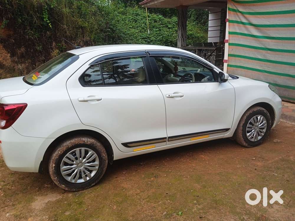 Maruti Suzuki Dzire 2023 Petrol Well Maintained