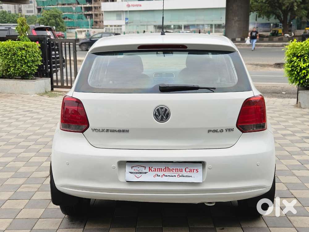 Volkswagen Polo Petrol Highline 1.2l, 2011, Diesel